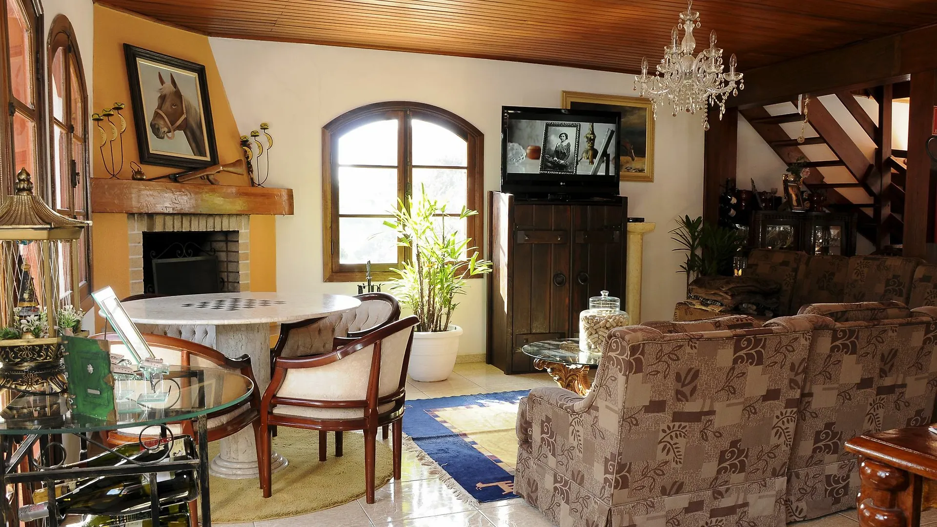 Pousada Da Lua Campos do Jordao Inn