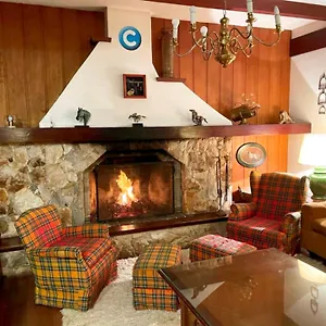 Estalagem Casa Alto Padrão, Campos do Jordão